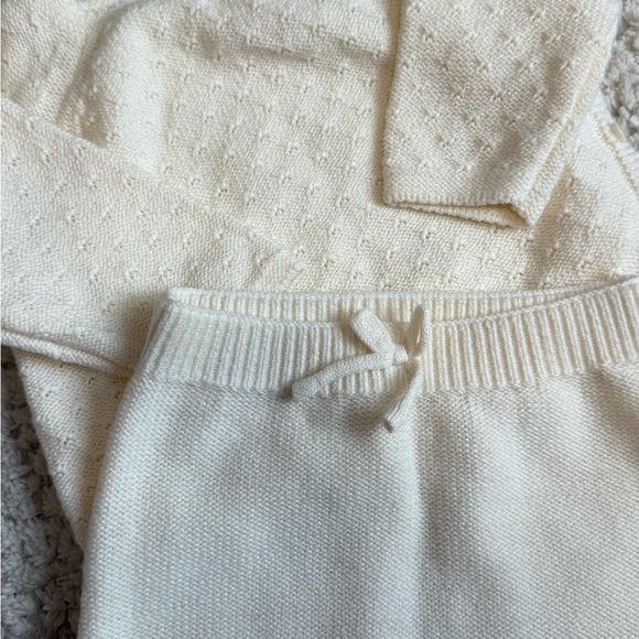 Zara Ivory Knit Baby Outfit - Picture 6 of 8